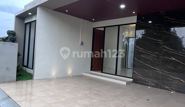 Rumah Cantik Timur Rs Hermina Purwomartani 2