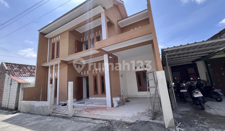 Rumah Baru Depan Umy