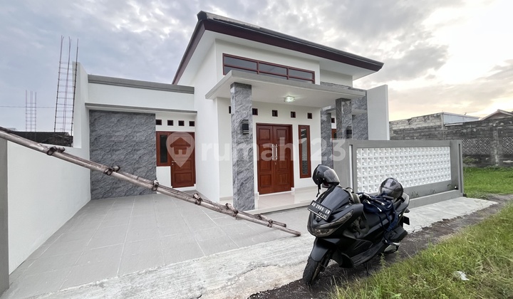 Rumah Baru Dekat Kota Jogja Rumah Bagus SHM di Sidoarum Rumah Baru Dekat Kota Jogja Rumah Bagus SHM di Sidoarum