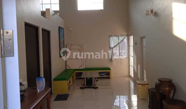 Sell Fast Semi-Furnished House in Gamping Near Jogja City 2