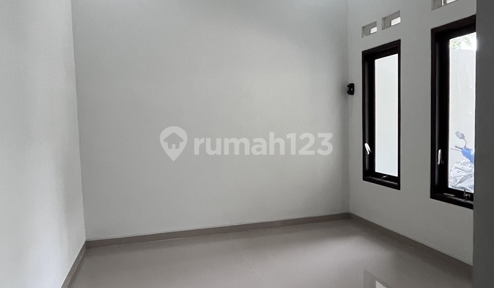 Minimalist House for Sale@New South Umy 2