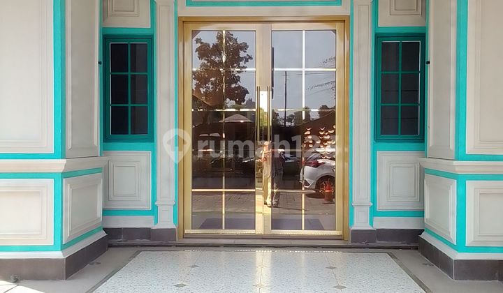 Ruko Model Eropa di Jl. Jendral Sudirman Bintaro 