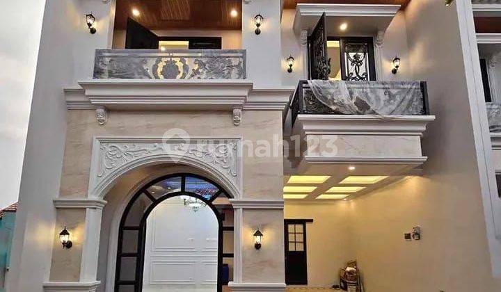 Modern Minimalist House