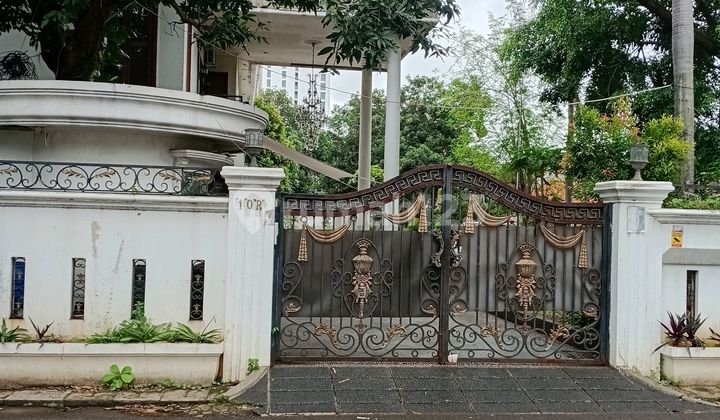 Cilandak - Ruma Besar dan Megah