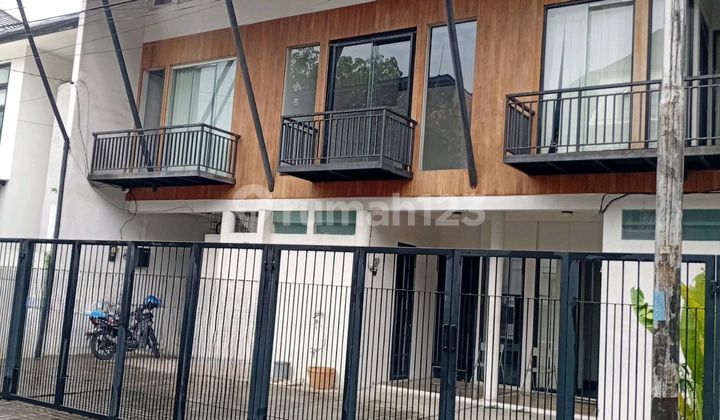 Cilandak - Rumah Klasik di Lelang Cilandak - Rumah Klasik di Lelang
