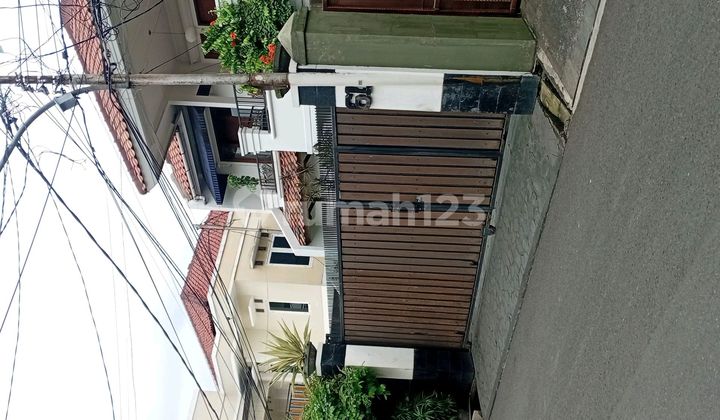 Jagakarsa - Large and Luxurious House 2