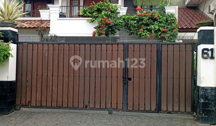 Jagakarsa - Rumah Mewah dan Besar Jagakarsa - Rumah Mewah dan Besar