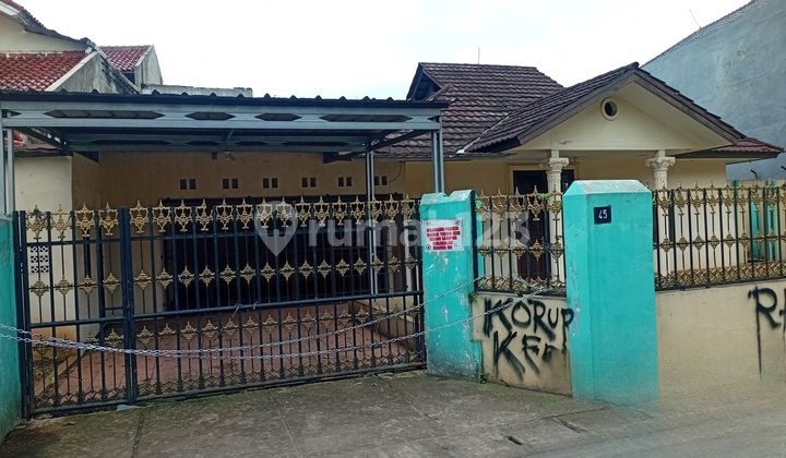 Jagakarsa - Rumah Besar(Lelang) Jagakarsa - Rumah Besar(Lelang)