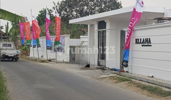 Rumah Cantik Di Mustikajaya Gaya American Clasic Rumah 2