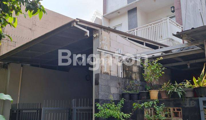 RUMAH 2 LANTAI PLUS ROOFTOP LOKASI NYAMAN DAN ASRI JATIRADEN JATISAMPURNA 1