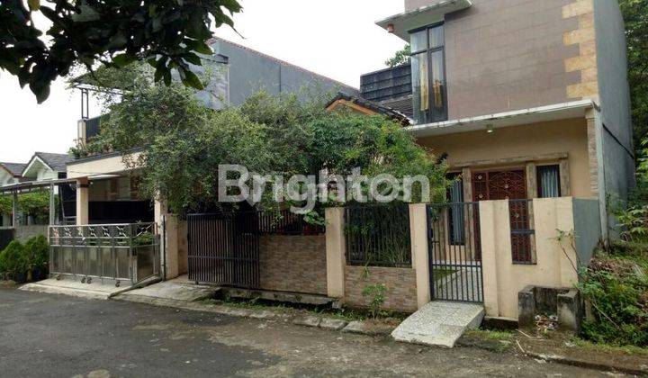 RUMAH BAGUS 2 LANTAI SIAP HUNI DI GRAND DEPOK CITY 2