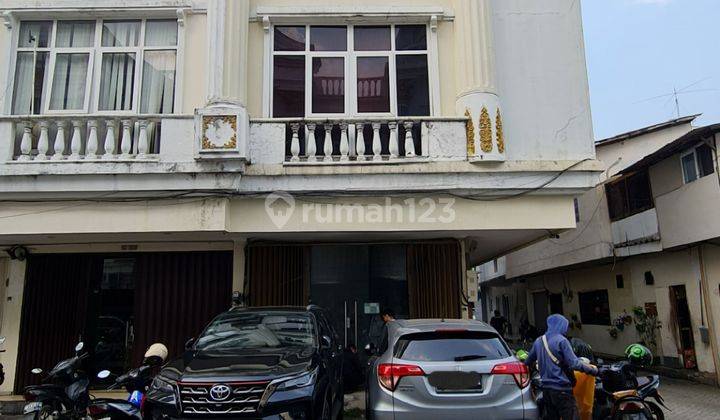 RUKAN 4 LANTAI LOKASI STRATEGIS SOEPOMO TEBET 1