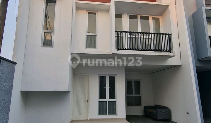 Rumah Modern Strategis Di ******** 2