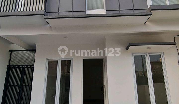 Rumah Bagus Lokasi Strategis Di Pondok Gede Rumah Bagus Lokasi Strategis Di Pondok Gede