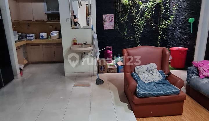 Rumah 2 Lantai Startegis Pondok Kelapa Kav Dki 2