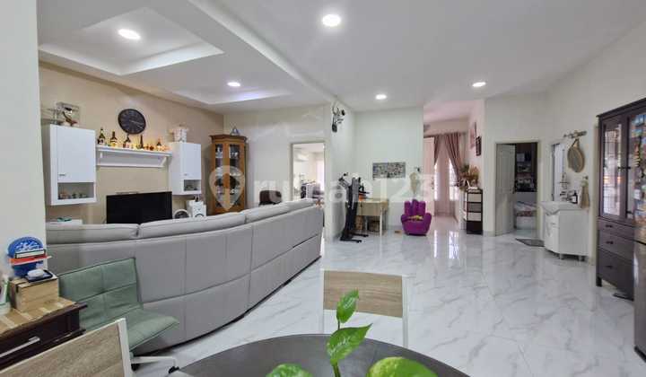 Rumah Siap Huni Sektor 1b, 4 kamar tidur, Lokasi Strategis 2