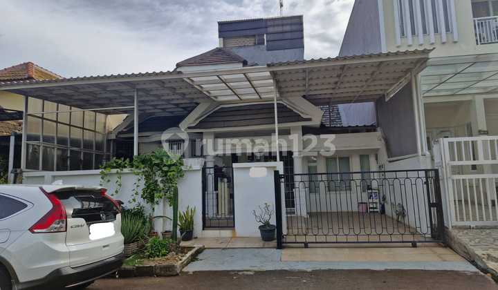 Rumah Siap Huni Sektor 1b, 4 kamar tidur, Lokasi Strategis