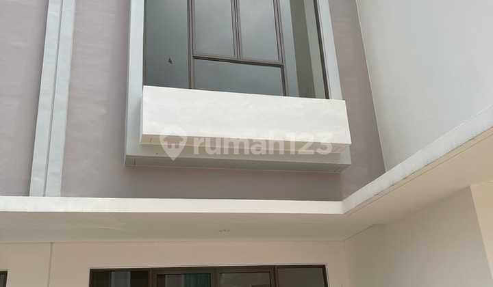 Disewakan Ruko Aniva Grande Gading Serpong dekat Aroma Sop