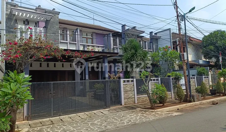 DIJUAL CEPAT Rumah Mewah 2,5 Lantai Siap Huni Dalam Komplek Kavling DKI Pondok Kelapa Duren Sawit DIJUAL CEPAT Rumah Mewah 2,5 Lantai Siap Huni Dalam Komplek Kavling DKI Pondok Kelapa Duren Sawit