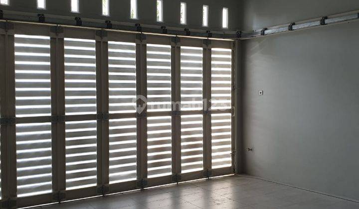 Rumah Bagus Istimewa Siap Pakai di Tengah Kota
