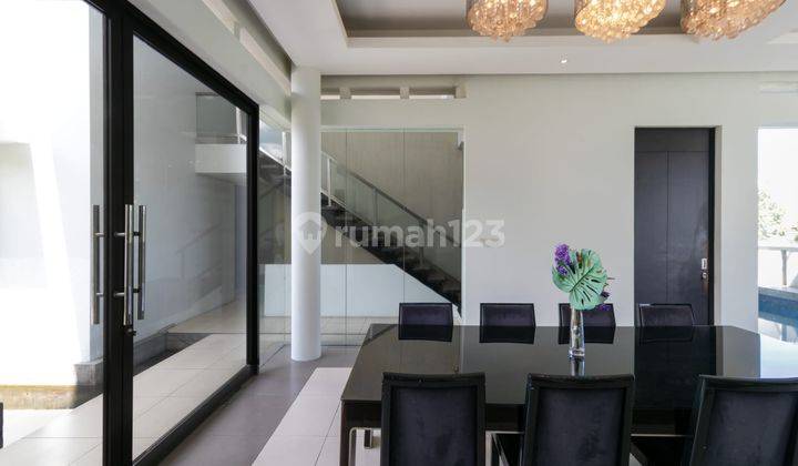 Rumah Lux Minimalis Dengan Kolam Renang di Resor Dago Pakar 2