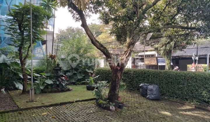 Rumah Cocok untuk Kantor dan Kost di Bandung Utara Sayap Cihampelas Dago Tamansari Kota Bandung Rumah Cocok untuk Kantor dan Kost di Bandung Utara Sayap Cihampelas Dago Tamansari Kota Bandung