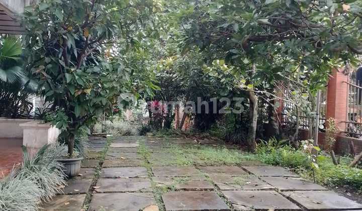 For Sale Land-Priced House Below Market Price in Sukamulya Sayap Pasteur, Bandung City 2