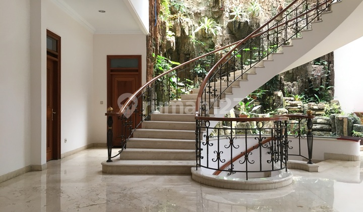 Rumah Mewah Siap Huni Di Setra Duta Kota Bandung 2