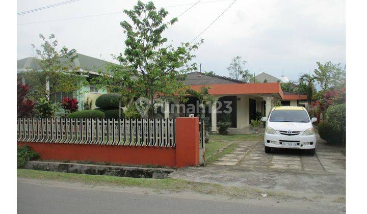 Rumah di Medan Sumatera Utara Bagus SHM  1