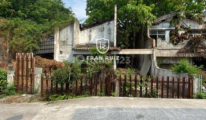 Dijual Rumah Tua di Taman Ratu 10x20 Hitung Tanah Siap Bangun 2