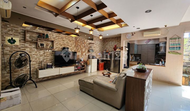 Casa jardin jual cepat full renov full furnish rapi siap huni bisa kpr