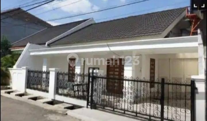 Rumah Mewah 5 Kamar Tidur Tanah 126m2 di Pondok Bambu JakTim 1