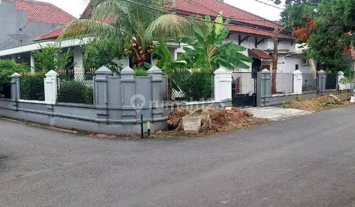 Rumah Bagus Mewah Luas 535m2 di Komplek Diskum Cipinang Muara 1