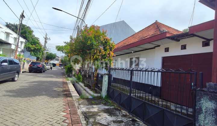 Disewakan Rumah untuk Kantor di Daerah Sawahan Surabaya Pusat 2