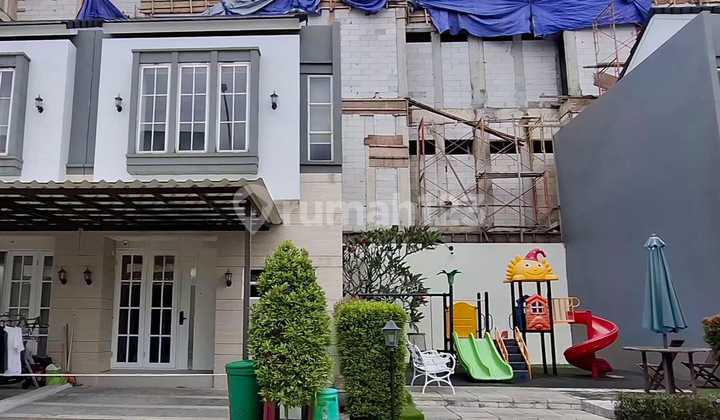For Rent: House in Bukit Mas Tourism Area, West Surabaya