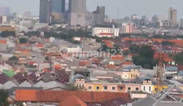 For Sale: Gunawangsa Tidar Apartment, Central Surabaya For Sale: Gunawangsa Tidar Apartment, Central Surabaya