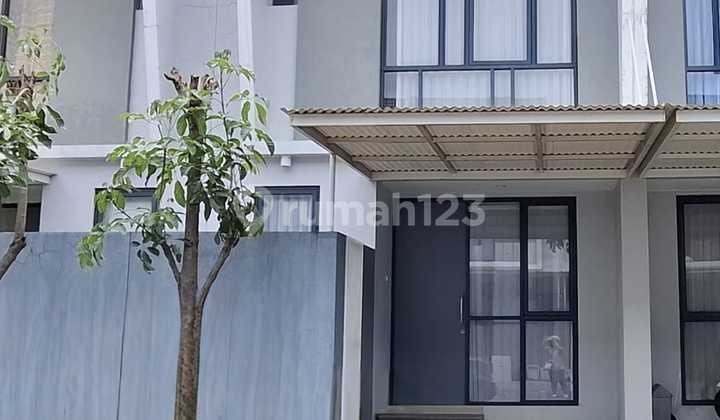 For Rent House in Royal Residence Wiyung West Surabaya