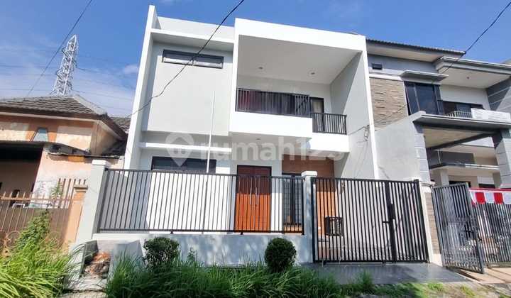 Dijual Rumah Wiyung Surabaya Modern Minimalis Permata Safira Lidah Kulon Dijual Rumah Wiyung Surabaya Modern Minimalis Permata Safira Lidah Kulon