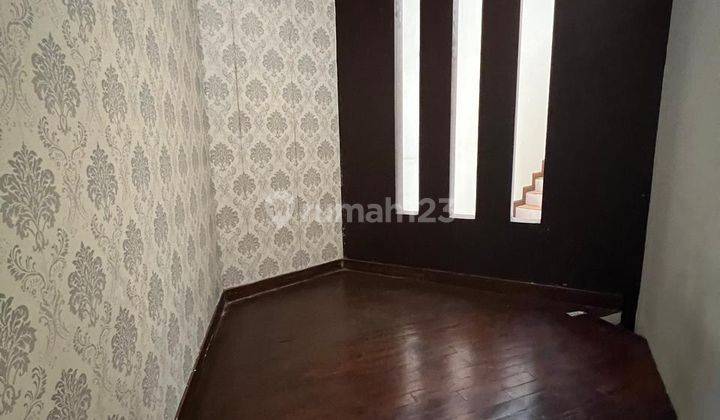 Rumah 2 Lantai Bagus Setra Sari Bandung 2