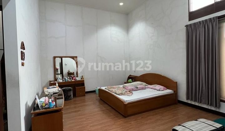For sale House in Batununggal Indah 2