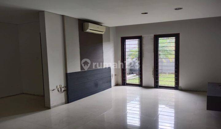 Sewa Rumah Furnished SHM - Sertifikat Hak Milik di Setra sari kulon, Setra Sari Bagus 2