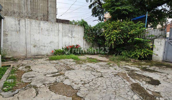 Jual Rumah Hitung Tanah Mainroad Kopo  2