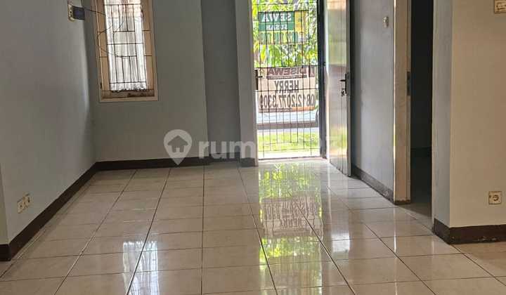 Disewakan Rumah Kota Baru Parahyangan – Cluster Banyak Sumba, 3 Kt Disewakan Rumah Kota Baru Parahyangan – Cluster Banyak Sumba, 3 Kt