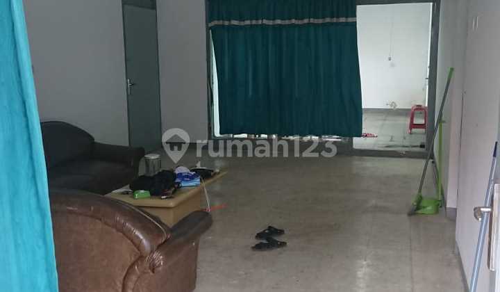 Jual Cepat Rumah Besar Jl. Kawung Ece – Suci Bandung – Lt 256 M² – 8 Kt – Shm 2