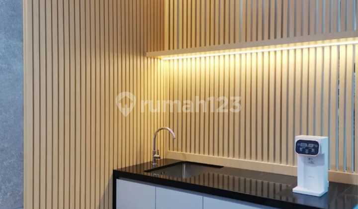 Unit Hquater Soho Business in Asia Afrika Unfurnished