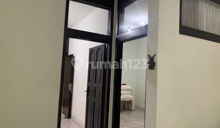 Sewa Rumah Sayap Riau – Lt 250 M², Cocok Kost, Kursus, Coffee Shop Sewa Rumah Sayap Riau – Lt 250 M², Cocok Kost, Kursus, Coffee Shop