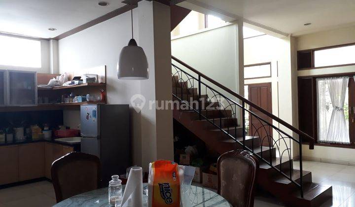 Jual Rumah Mainroad di Setiabudi, Setiabudi 2