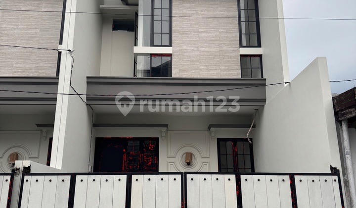 Dijual Rumah Baru New Gress Dalam Perumahan Kedung Beruk Surabaya