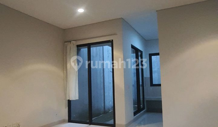 The Eminent Cluster Prestigia House, Cheap, Neat, Nagus. The Eminent Cluster Prestigia House, Cheap, Neat, Nagus.