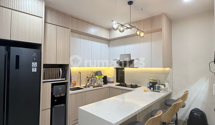 2-Story Huk House, Renovated and Fully Furnished, Neat Interior in Symphonia Cluster, Gading Serpong 2-Story Huk House, Renovated and Fully Furnished, Neat Interior in Symphonia Cluster, Gading Serpong